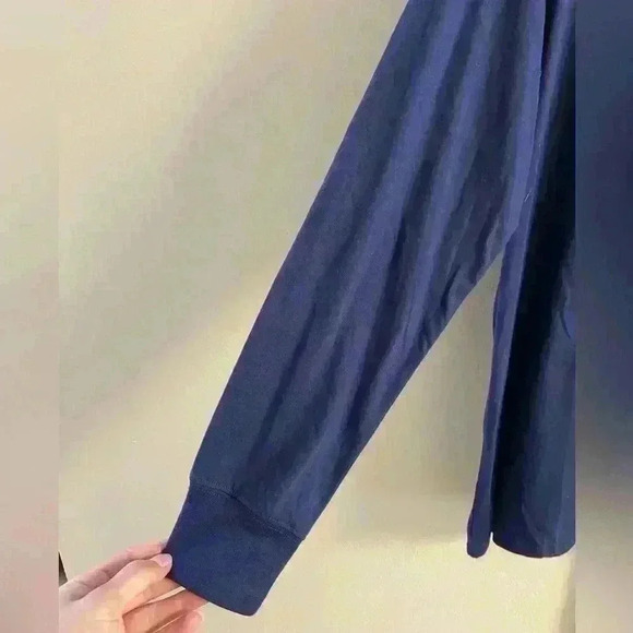 Torrid classic fit tunic top crewneck cotton blend loungewear. 2X - Picture 2 of 4